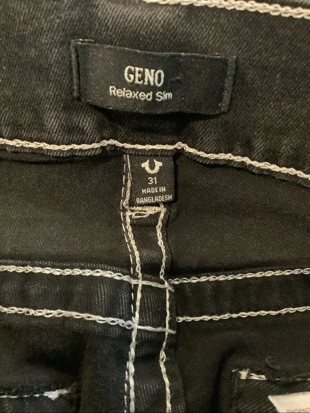 TRUE RELIGION Men’s Black Geno Relaxed Slim Flap Stretch Jeans 31